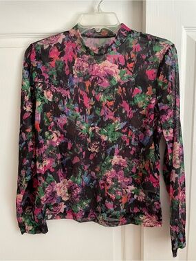 NWT floral mesh long sleeve top women’s Asian sizing XL